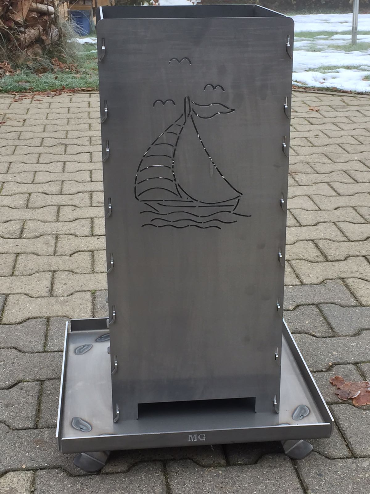 Feuersäule (viereckig) – Bild 4