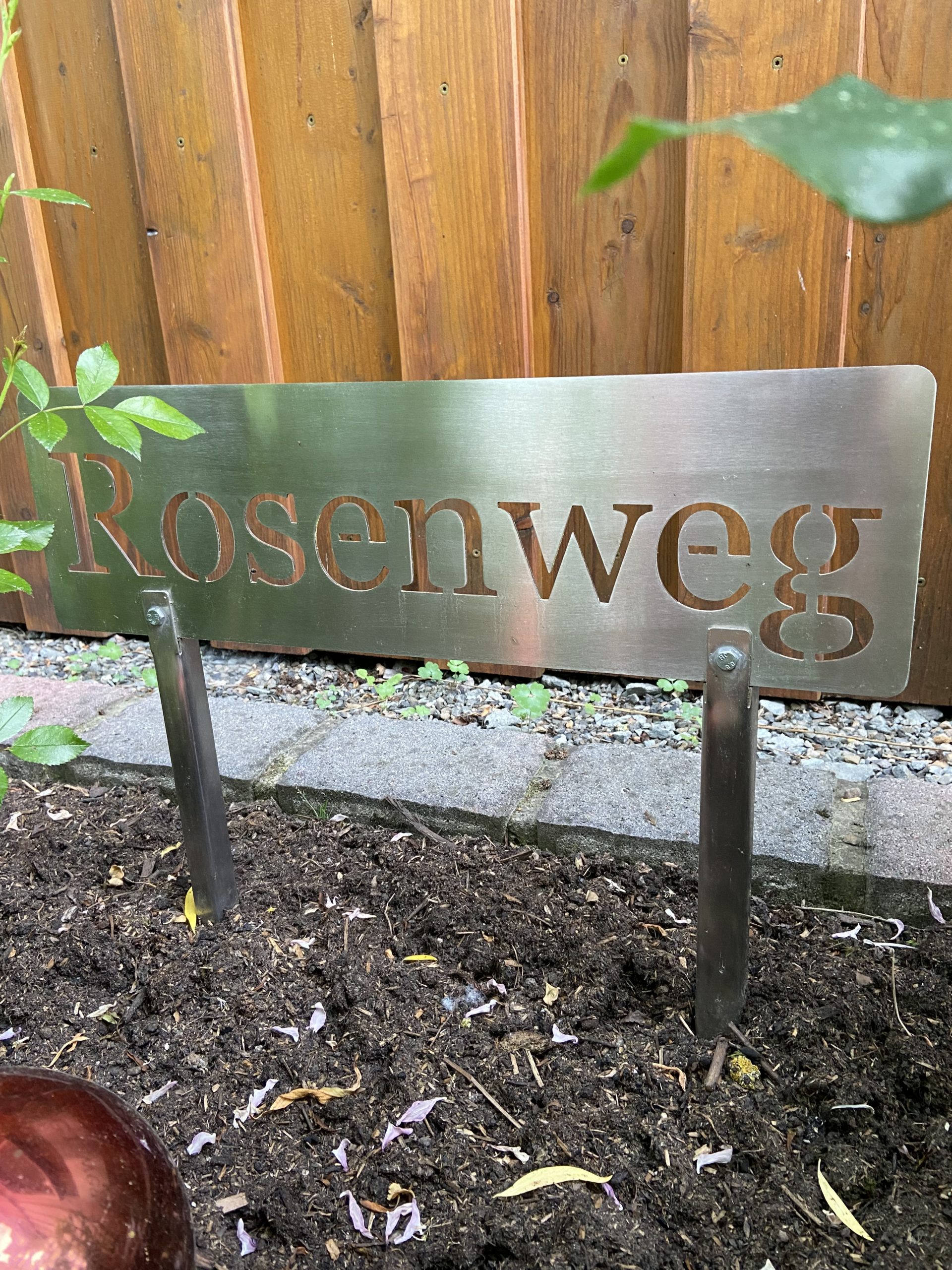 Schild "Rosenweg"
